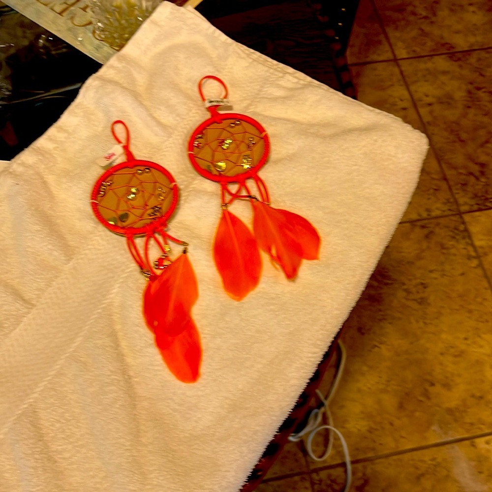 Women's earrings with 12 pairs